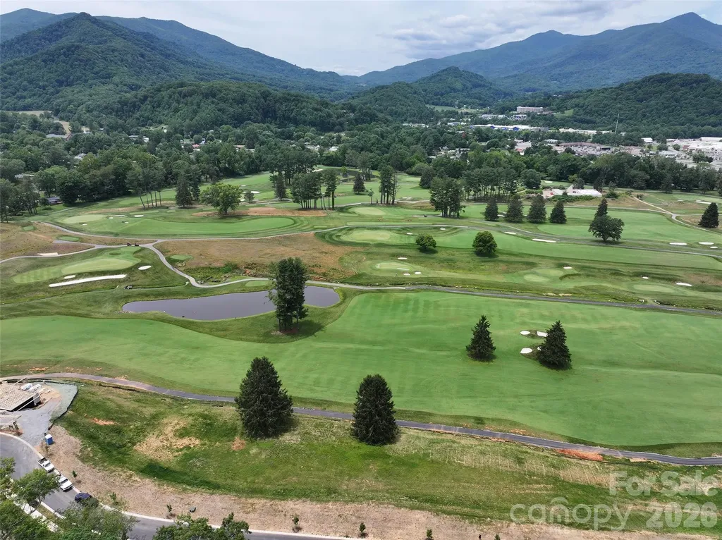 110 Farmer Branch Lane Waynesville NC 28786