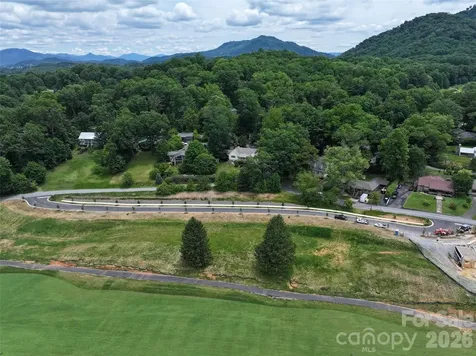 110 Farmer Branch Lane Waynesville NC 28786