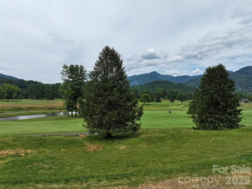 96 Farmer Branch Lane Waynesville NC 28786