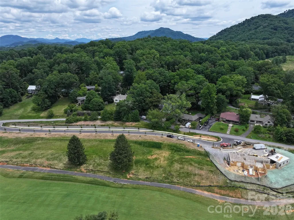 96 Farmer Branch Lane Waynesville NC 28786