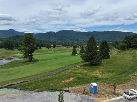 124 Farmer Branch Lane Waynesville NC 28786