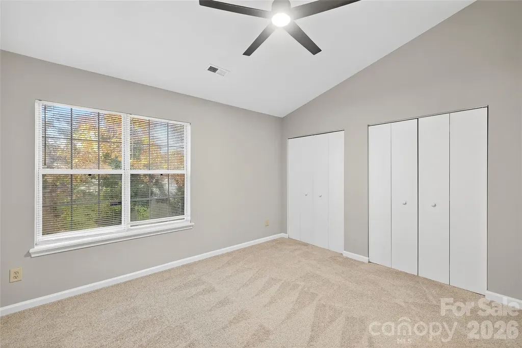 6407 Windsor Gate Lane Charlotte NC 28215