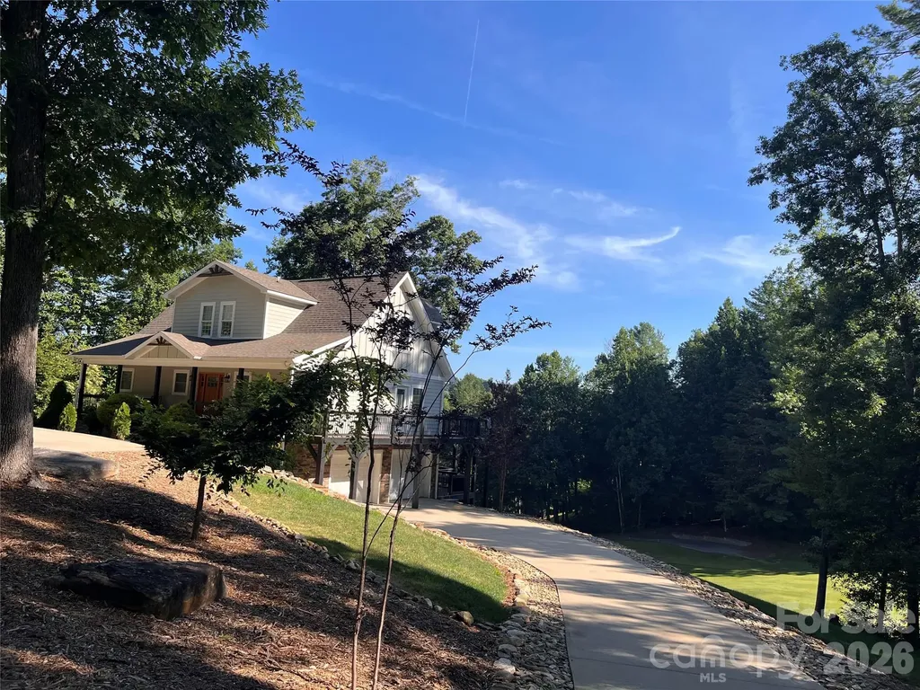 94 S Fairway Drive Nebo NC 28761