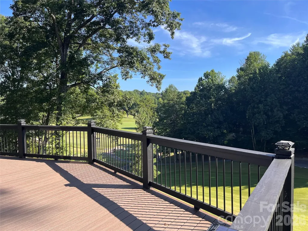 94 S Fairway Drive Nebo NC 28761