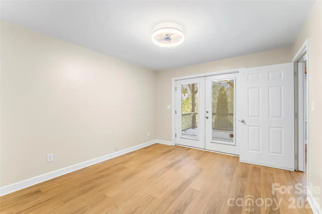 94 S Fairway Drive Nebo NC 28761