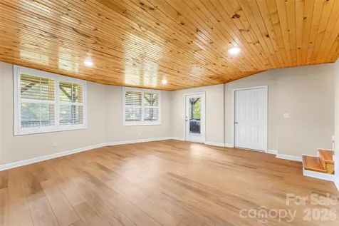 94 S Fairway Drive Nebo NC 28761
