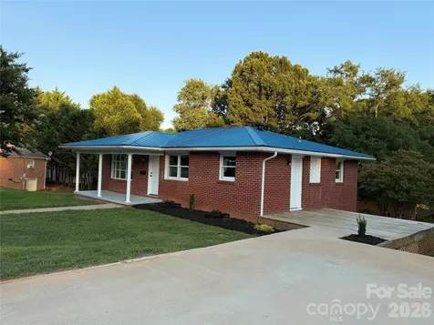 228 Roberson Road Forest City NC 28043