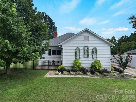 207 Faulkner Street Clover SC 29710