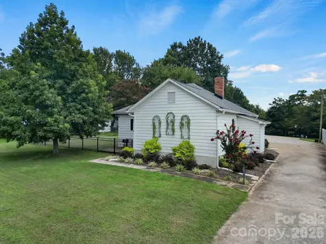 207 Faulkner Street Clover SC 29710