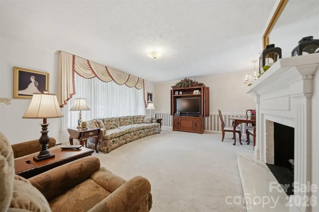 1599 Oakmont Drive Lenoir NC 28645
