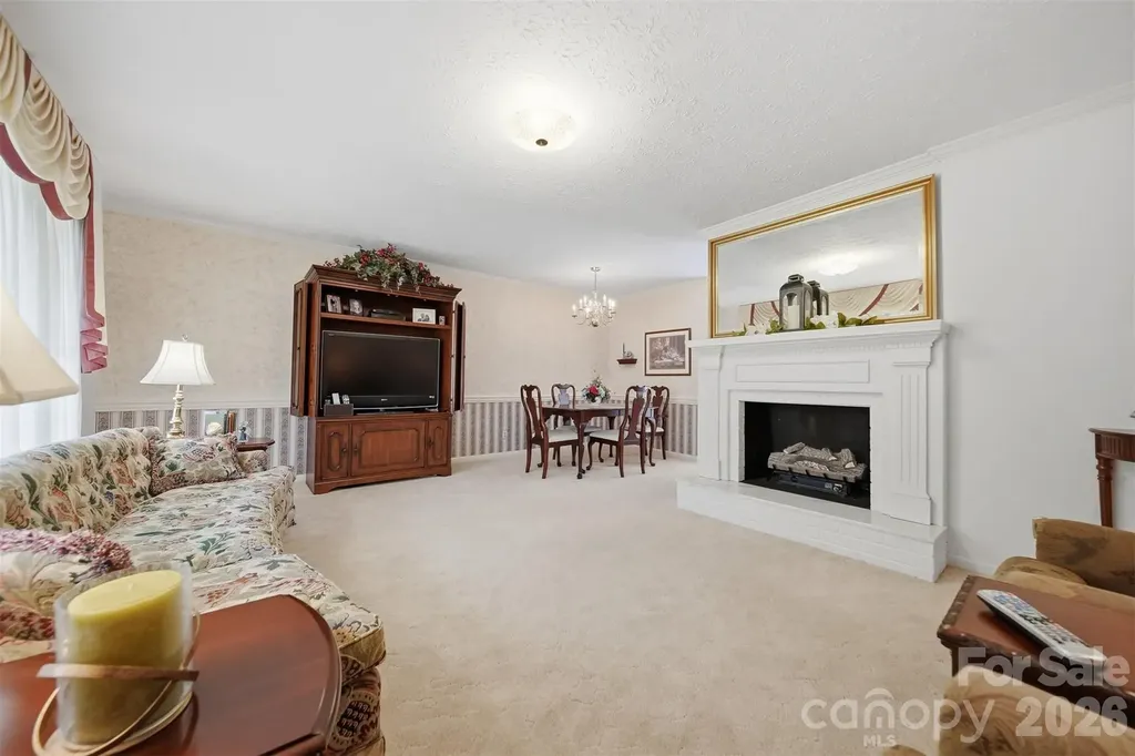 1599 Oakmont Drive Lenoir NC 28645