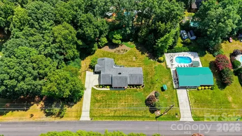 1599 Oakmont Drive Lenoir NC 28645