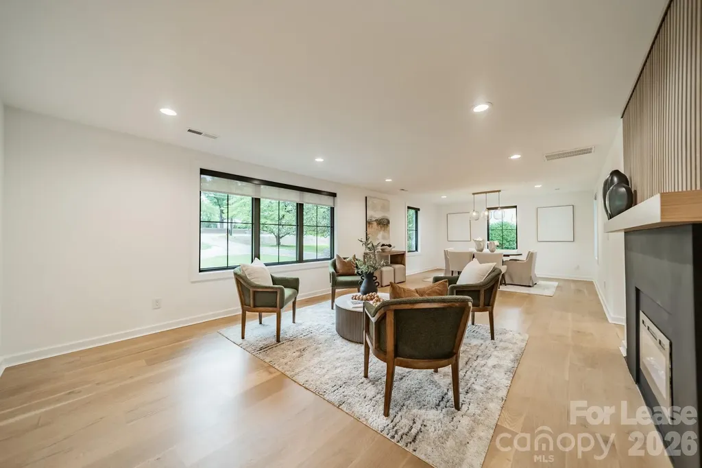 2528 Providence Road Charlotte NC 28211