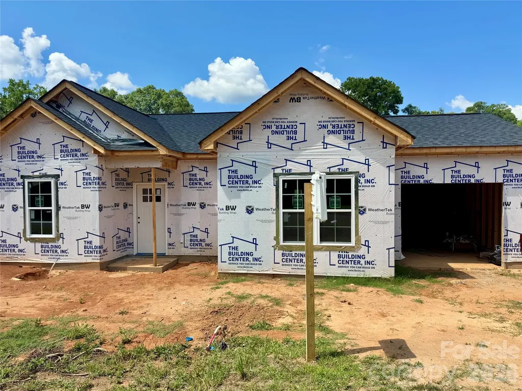 5721 Church Street Fort Lawn SC 29714