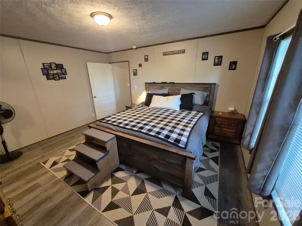 6373 Dixie Lane Vale NC 28168