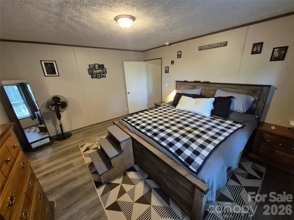 6373 Dixie Lane Vale NC 28168