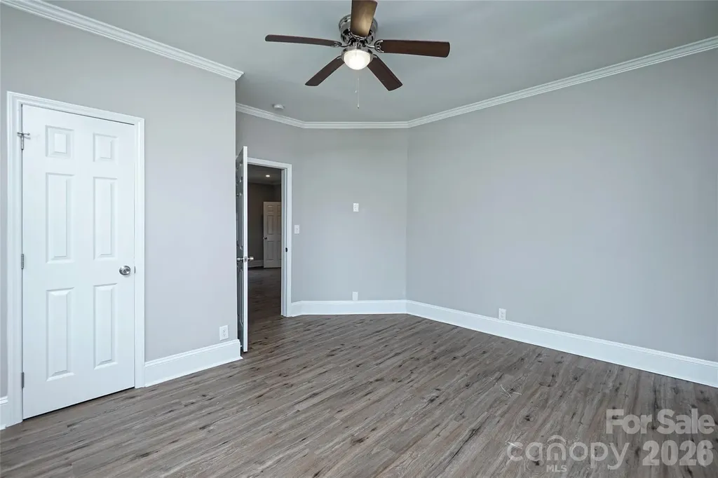 1113 W 5th Avenue Gastonia NC 28052