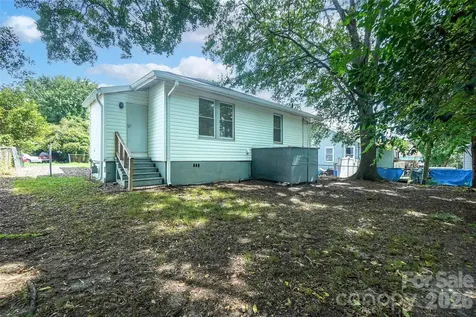 1113 W 5th Avenue Gastonia NC 28052