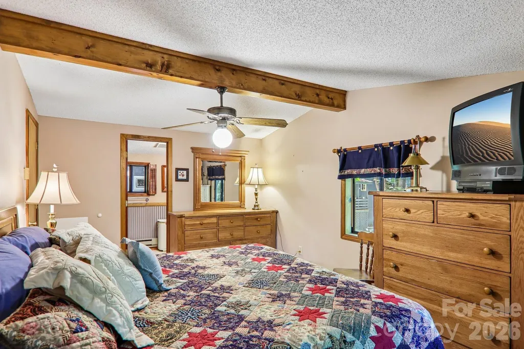 13 Lisa Lane Maggie Valley NC 28751