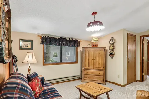 13 Lisa Lane Maggie Valley NC 28751