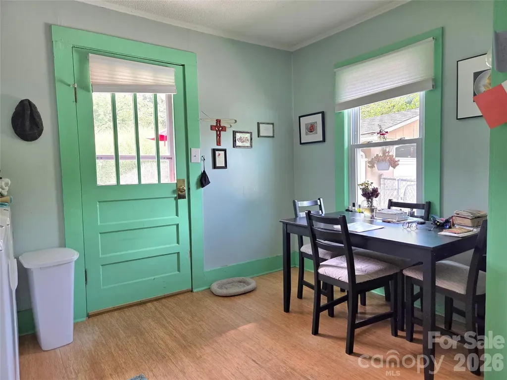 201 Stafford Street Black Mountain NC 28711