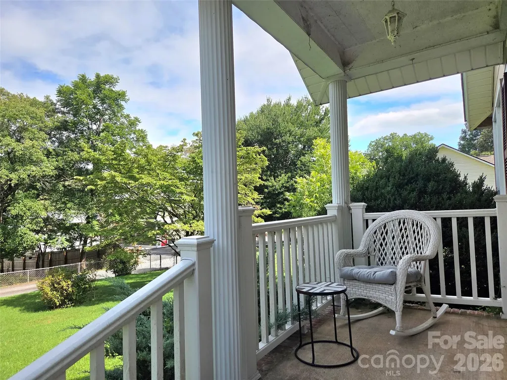 201 Stafford Street Black Mountain NC 28711