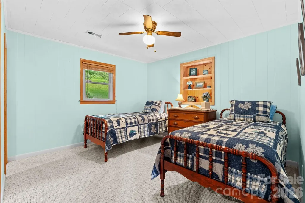 1013 Perry Road West Jefferson NC 28694