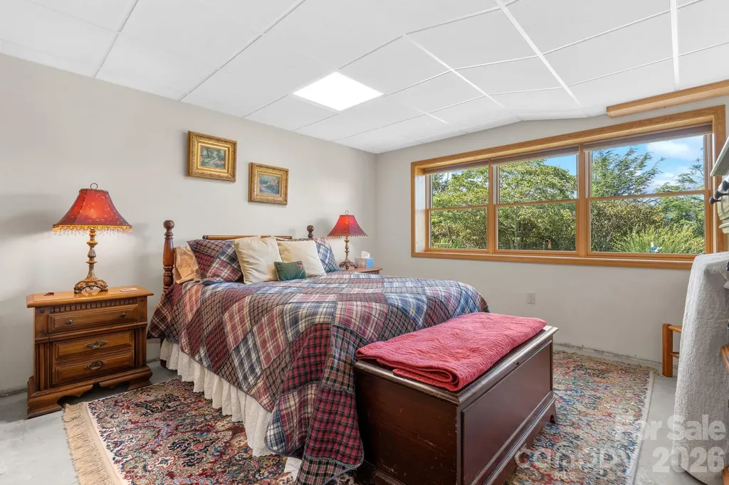 1013 Perry Road West Jefferson NC 28694