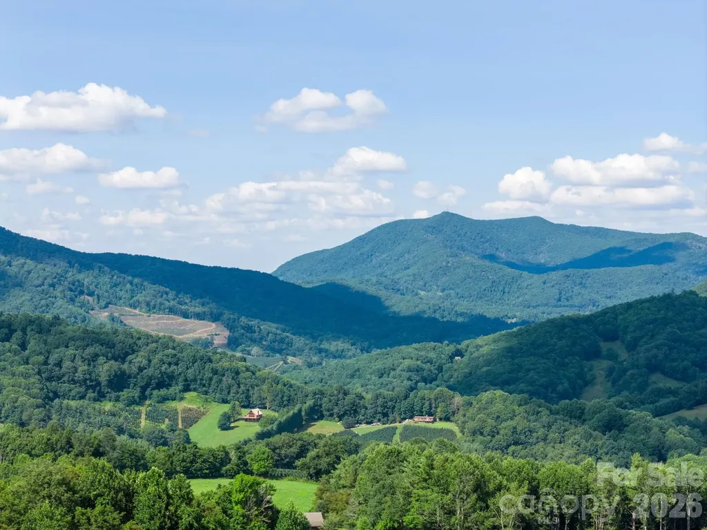 1013 Perry Road West Jefferson NC 28694