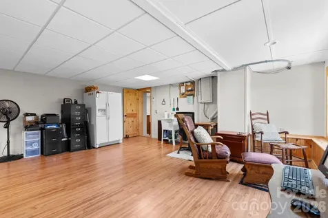 1013 Perry Road West Jefferson NC 28694