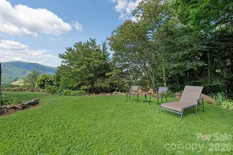 1013 Perry Road West Jefferson NC 28694