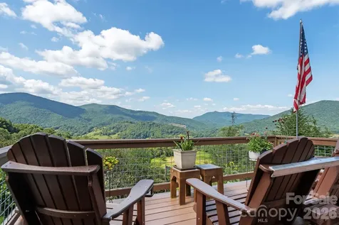 1013 Perry Road West Jefferson NC 28694