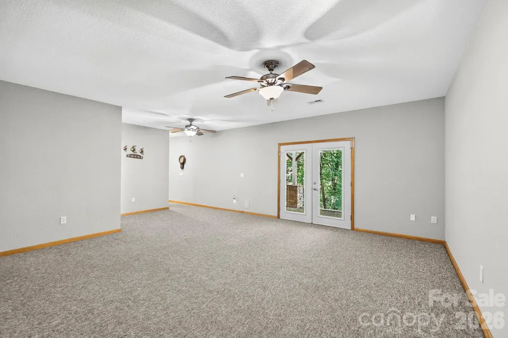 149 Oriole Road Brevard NC 28712