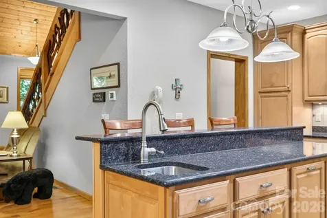 149 Oriole Road Brevard NC 28712