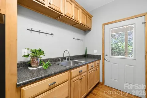 149 Oriole Road Brevard NC 28712