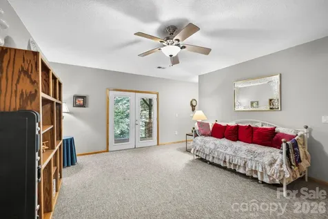 149 Oriole Road Brevard NC 28712