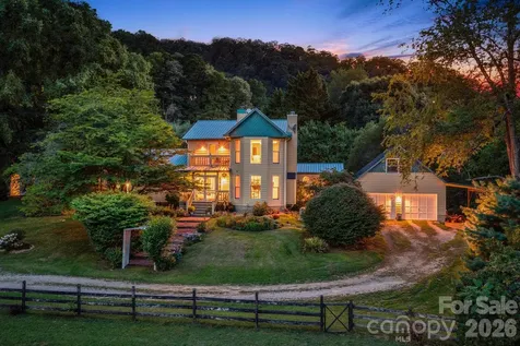 200 Black Hawk Trail Waynesville NC 28785