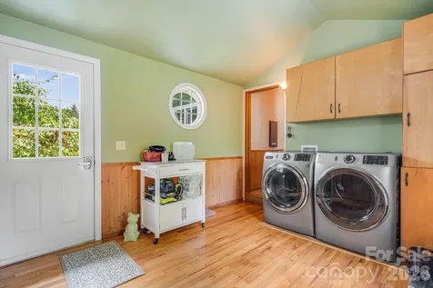 200 Black Hawk Trail Waynesville NC 28785