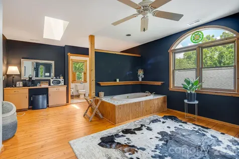 200 Black Hawk Trail Waynesville NC 28785