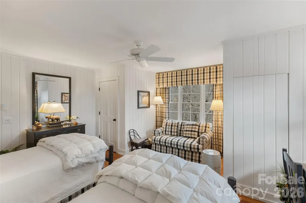 1213 Lost Valley Road Scaly Mountain NC 28775