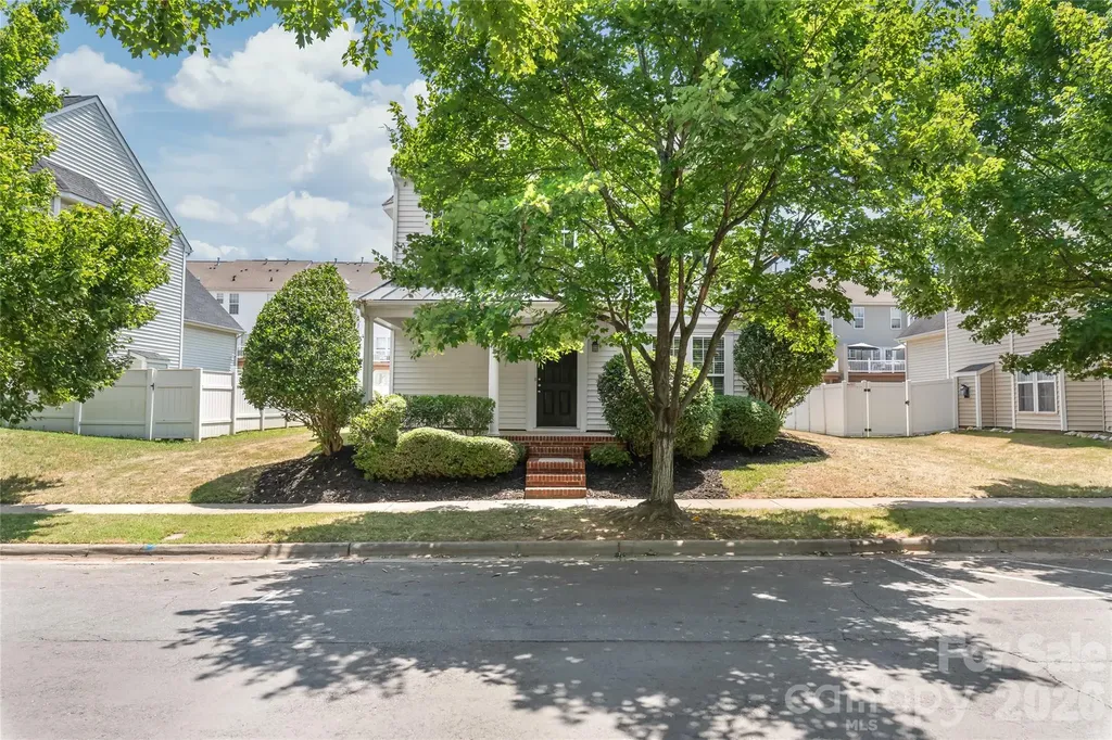 11705 Kingsley View Drive Charlotte NC 28277