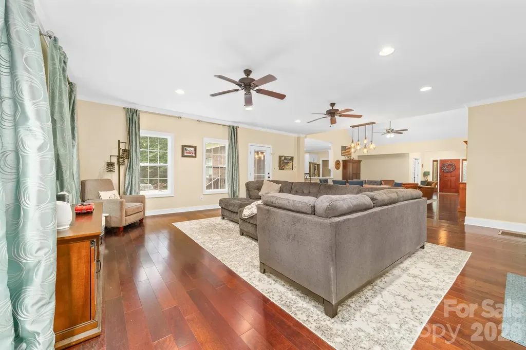 15002 Dexter Lemmond Court Charlotte NC 28227