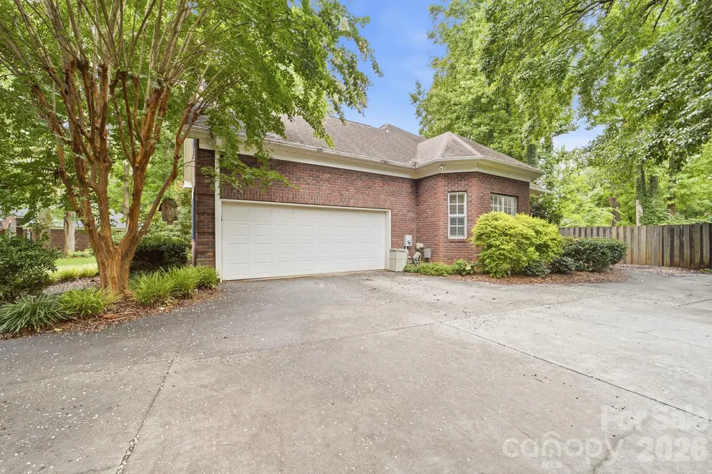 15002 Dexter Lemmond Court Charlotte NC 28227