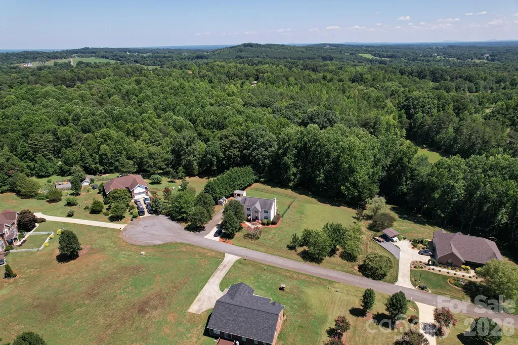 6567 Keeneland Trail Vale NC 28168