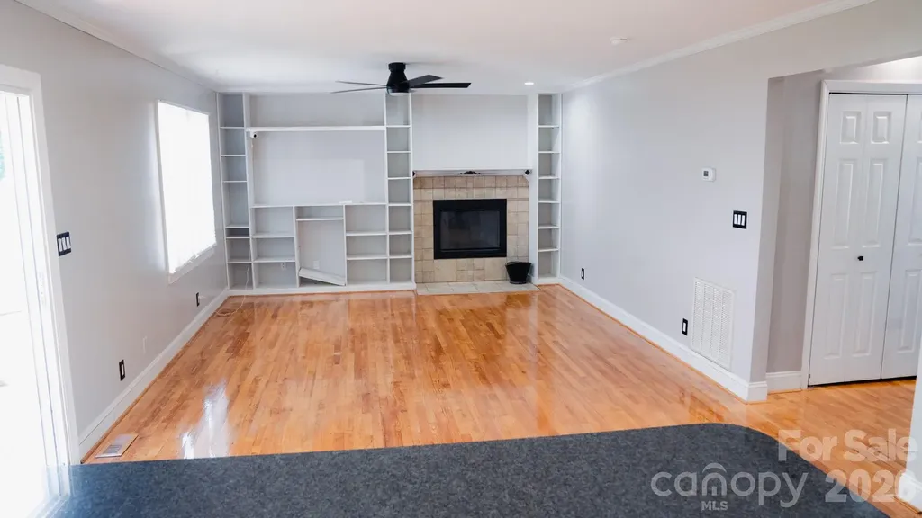 6567 Keeneland Trail Vale NC 28168