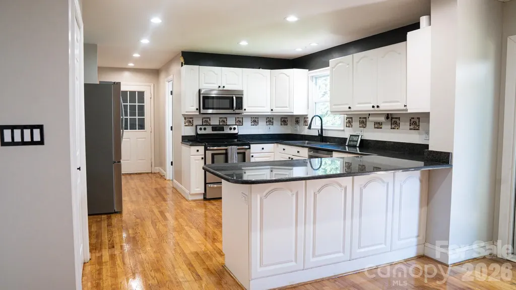 6567 Keeneland Trail Vale NC 28168