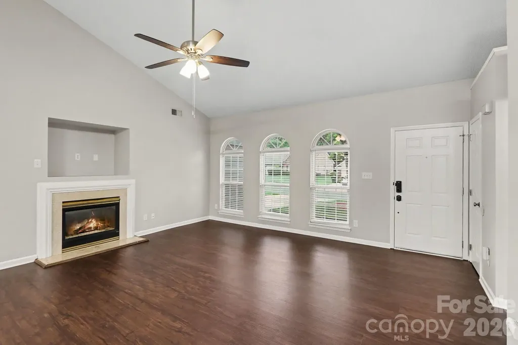 9507 Misty Arbor Way Charlotte NC 28269