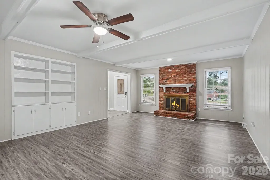 5505 Trossacks Court Charlotte NC 28212