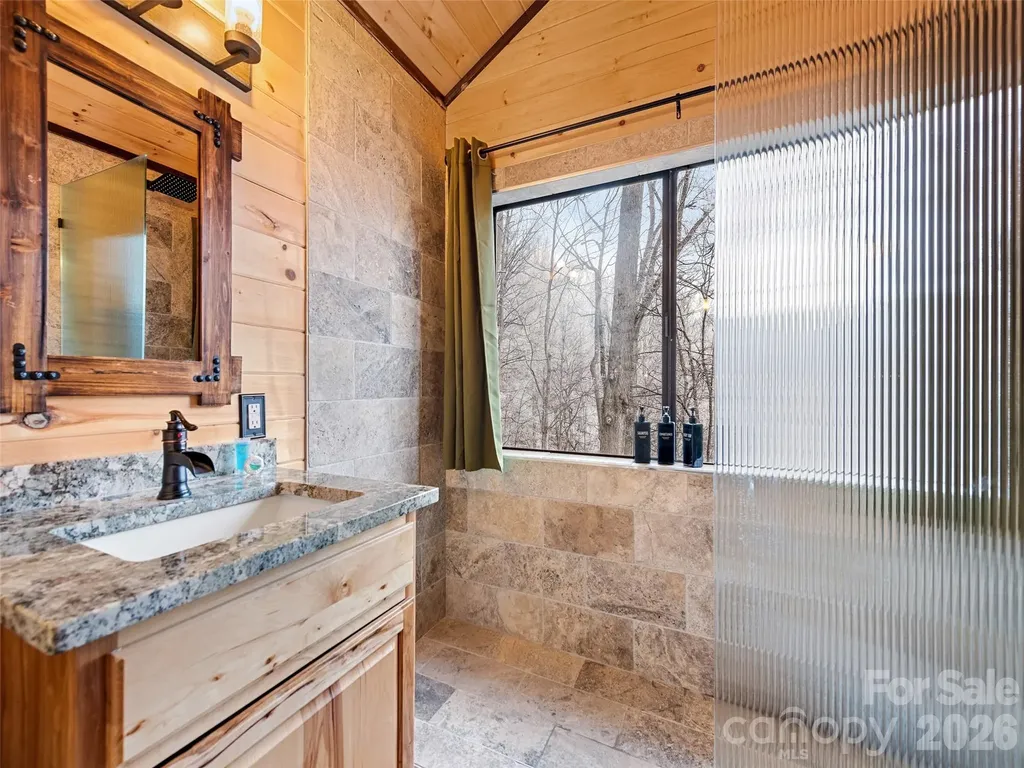 171 Jade Drive Clyde NC 28721