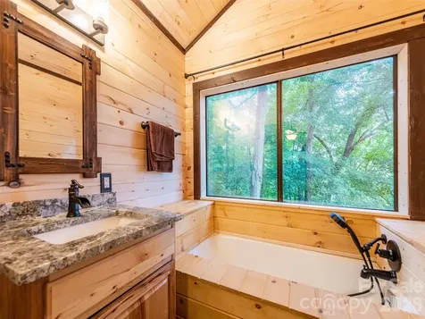 171 Jade Drive Clyde NC 28721